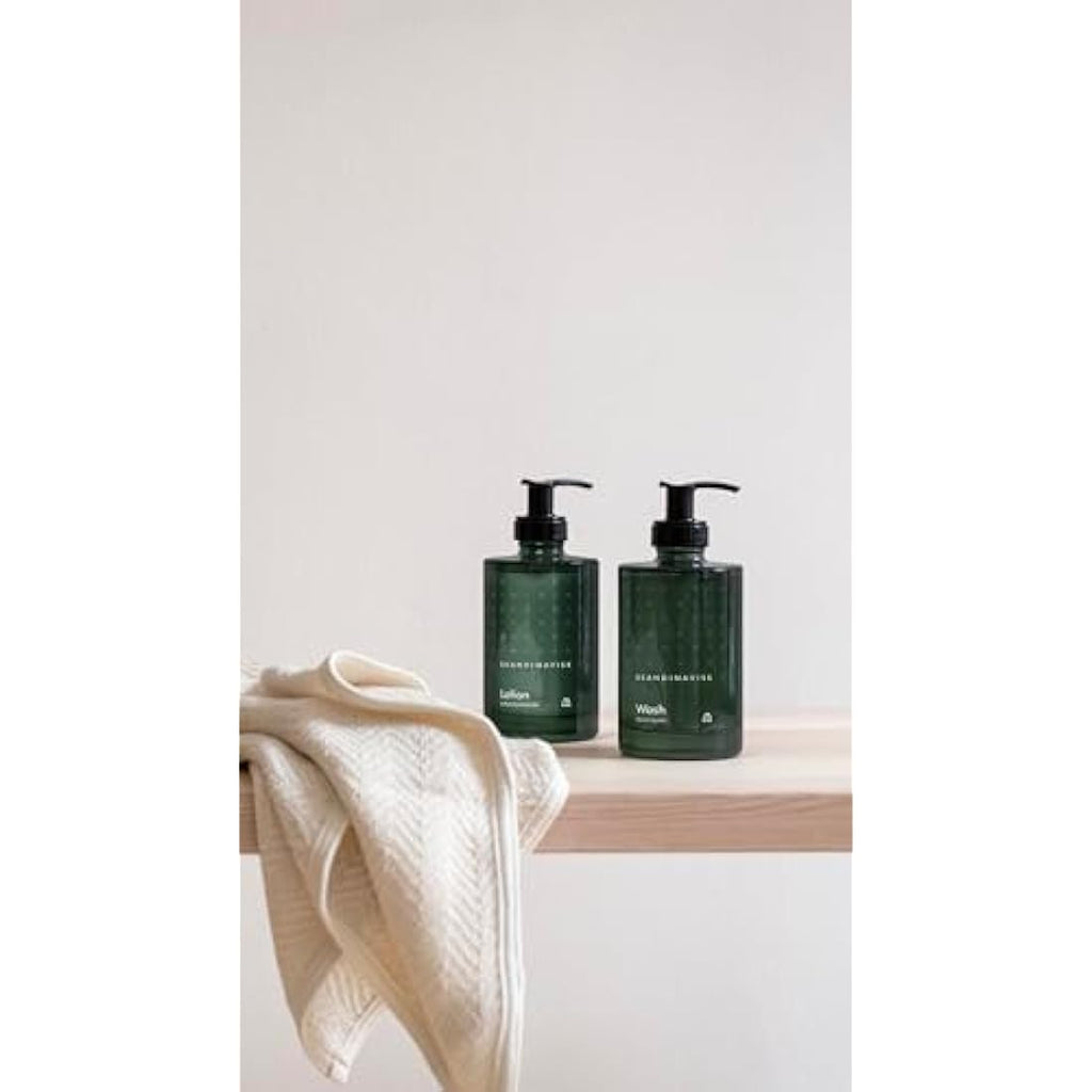 Skandinavisk SKOG Forest Hand & Body Lotion – Organic Glass Bottle 200ml