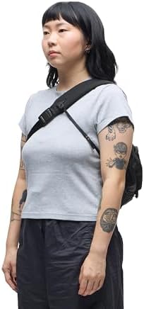Peak Design Outdoor Sling 7L – Adjustable Crossbody Camera Bag