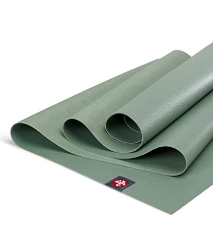 Manduka eKO Superlite Travel Yoga Mat – Natural Rubber, Leaf Green 71"