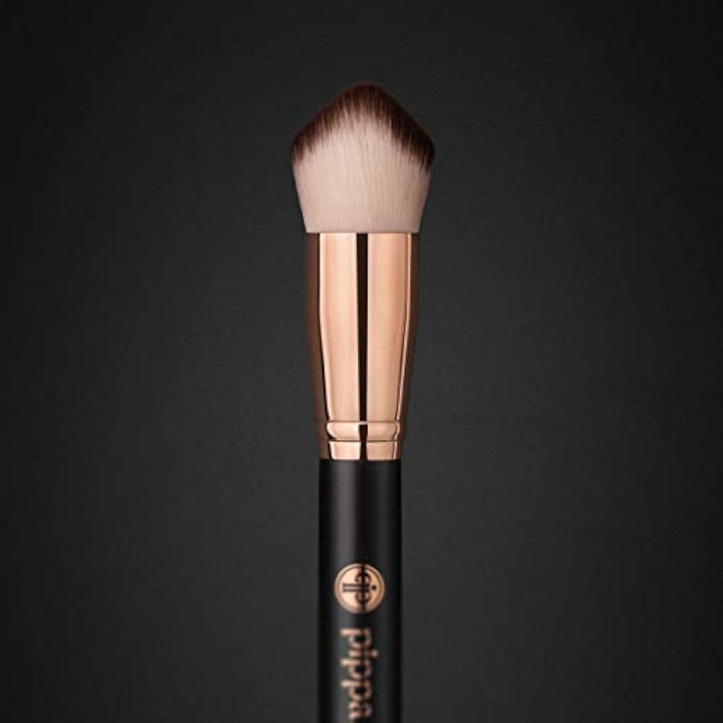 Studio FX Foundation Brush – Vegan Buffing Makeup Applicator