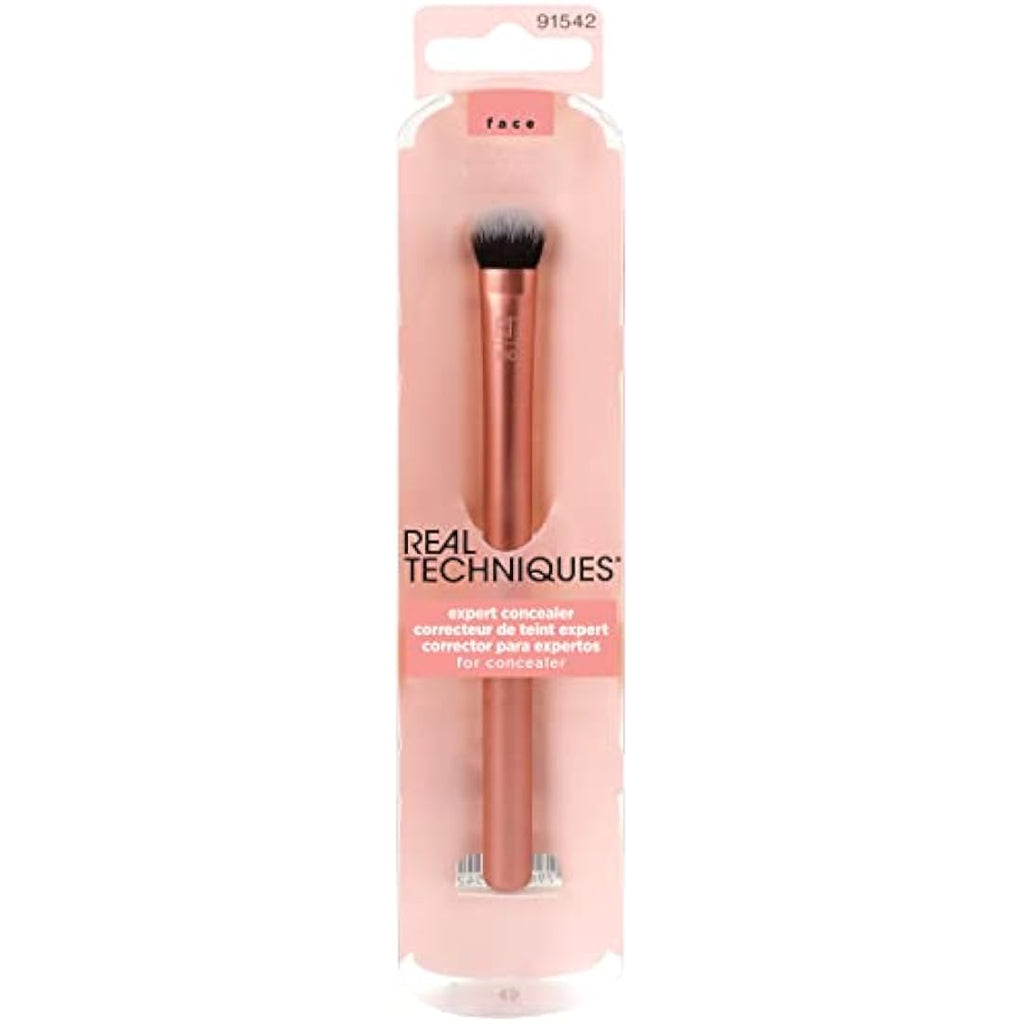 Real Techniques Expert Concealer Brush – Dense Bristles for Liquid & Cream