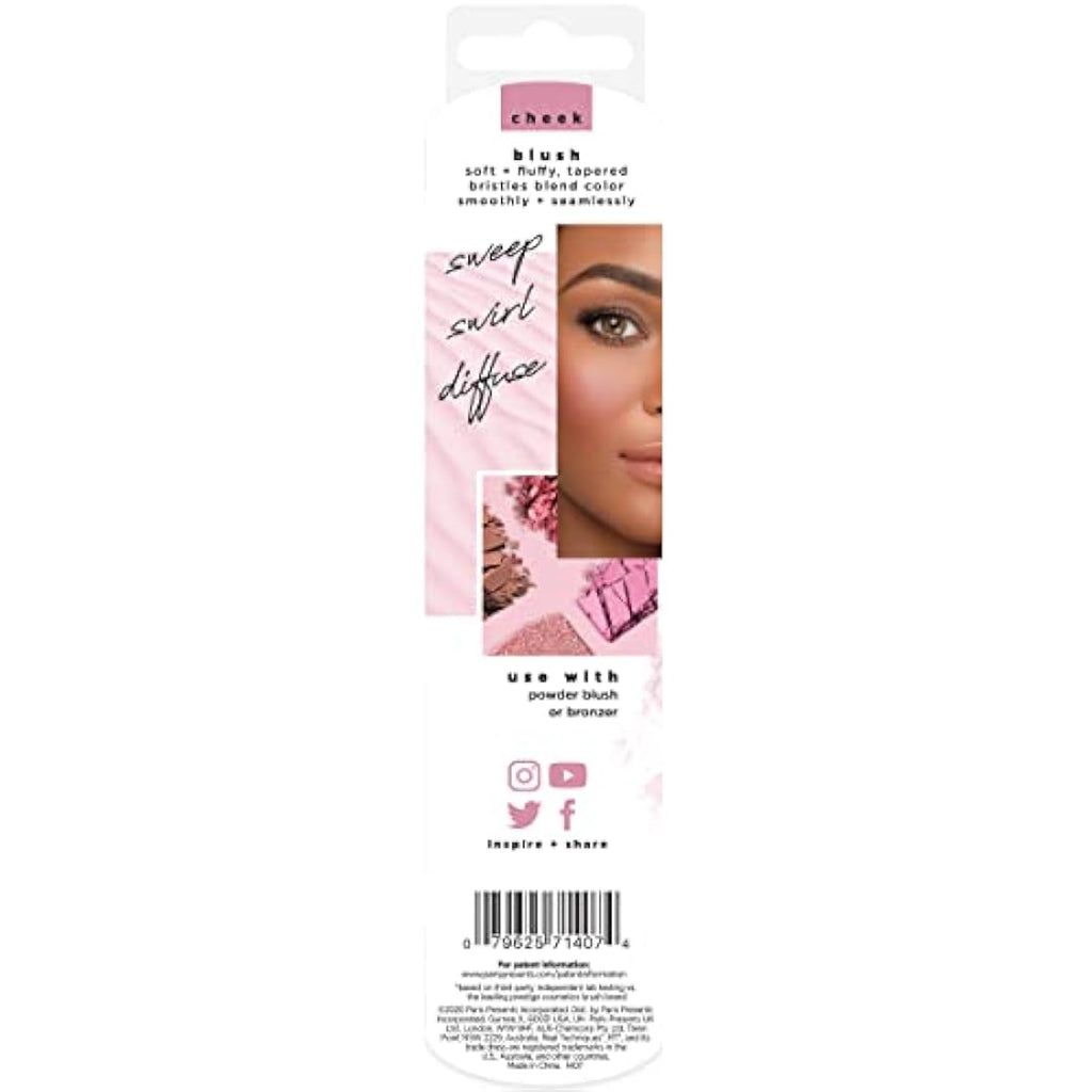 Real Techniques Blush Brush – Ultra Plush Synthetic Makeup Brush