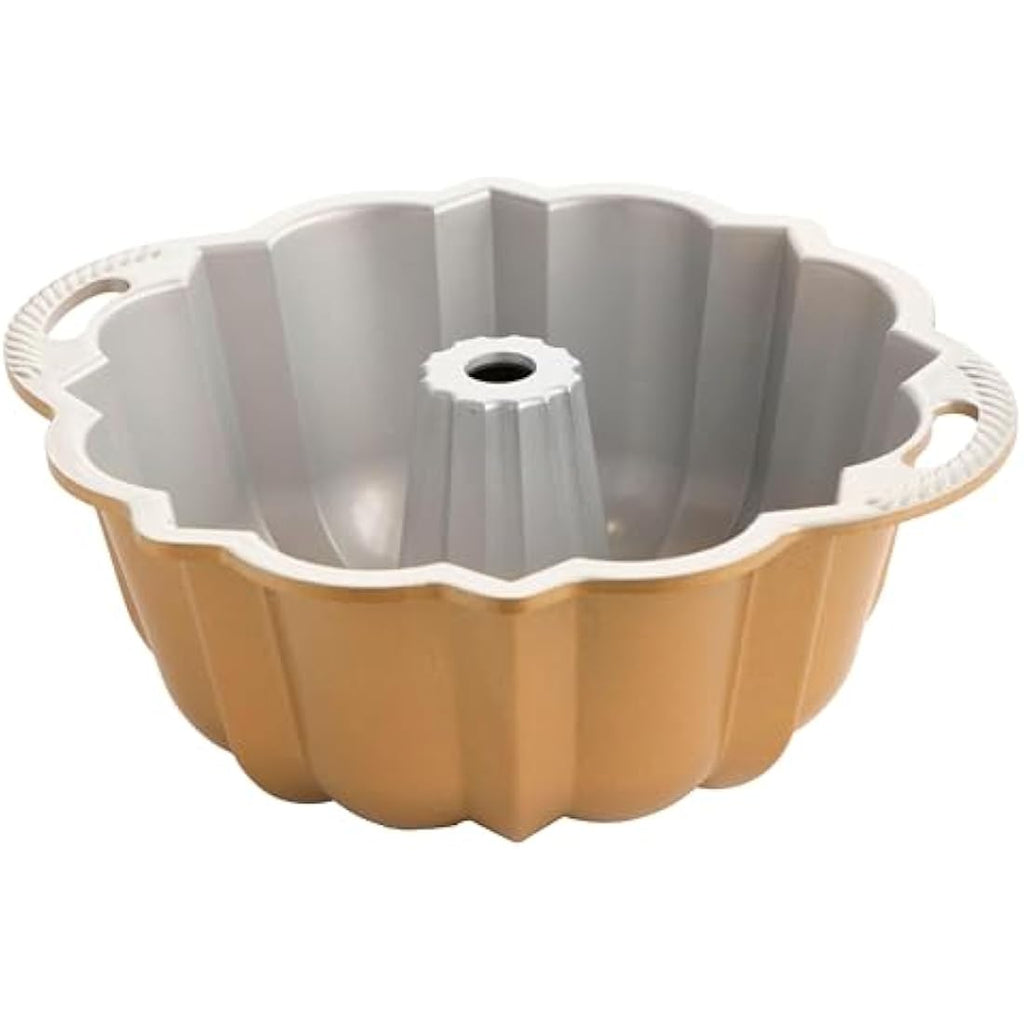 Nordic Ware 12-Cup Bundt Pan – Cast Aluminium Non-Stick Cake Tin, Gold
