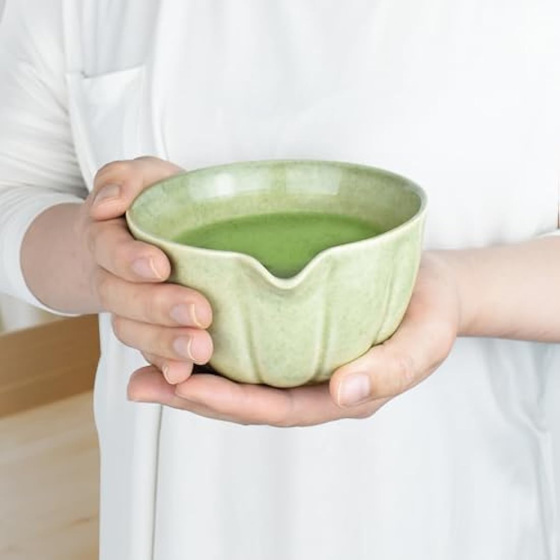 Artcome 6-Piece Japanese Matcha Tea Set with Spout Bowl and Whisk