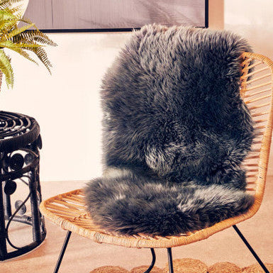 Orsina Bosie Sheepskin Rug – Plush Gunmetal Grey Accent Rug