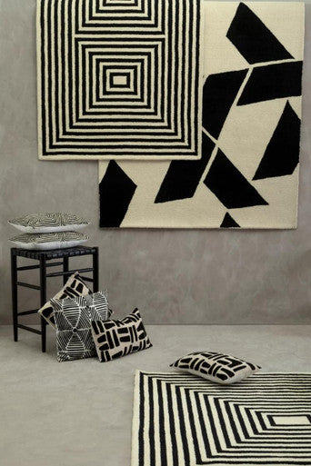Orsina Milana Large Geometric Rug – Black & White Handwoven Wool