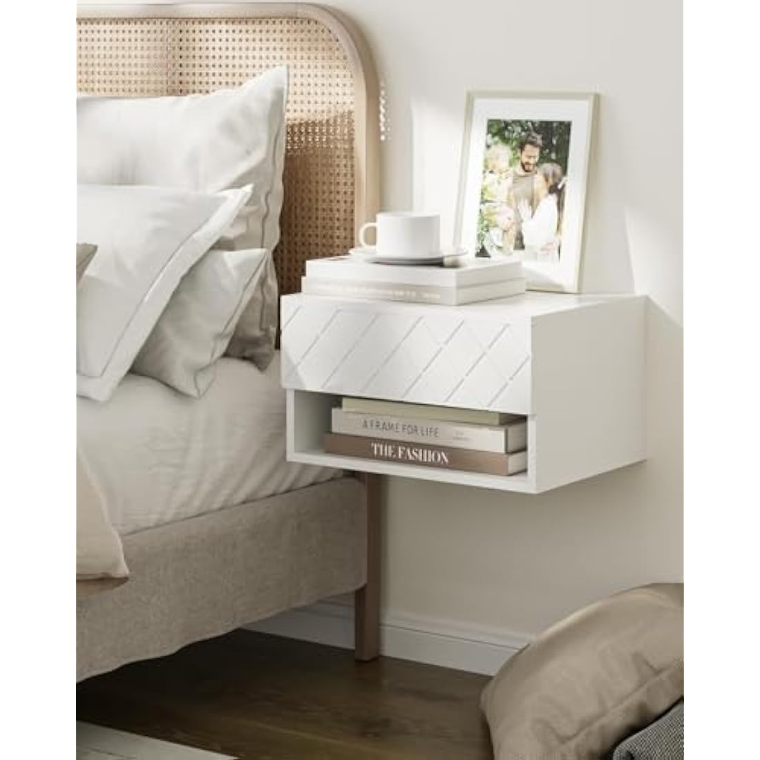 HEYZOEY Floating Nightstand - Modern Wall Mounted Bedside Table, White