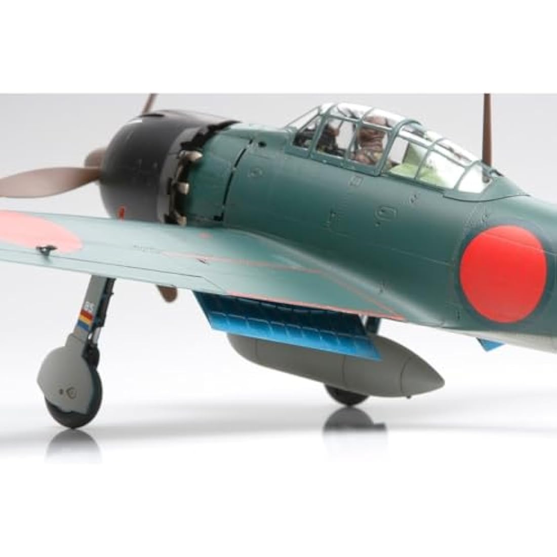 Tamiya A6M5/5A Zero Model 52 Fighter - 1:48 Scale Plastic Model Kit