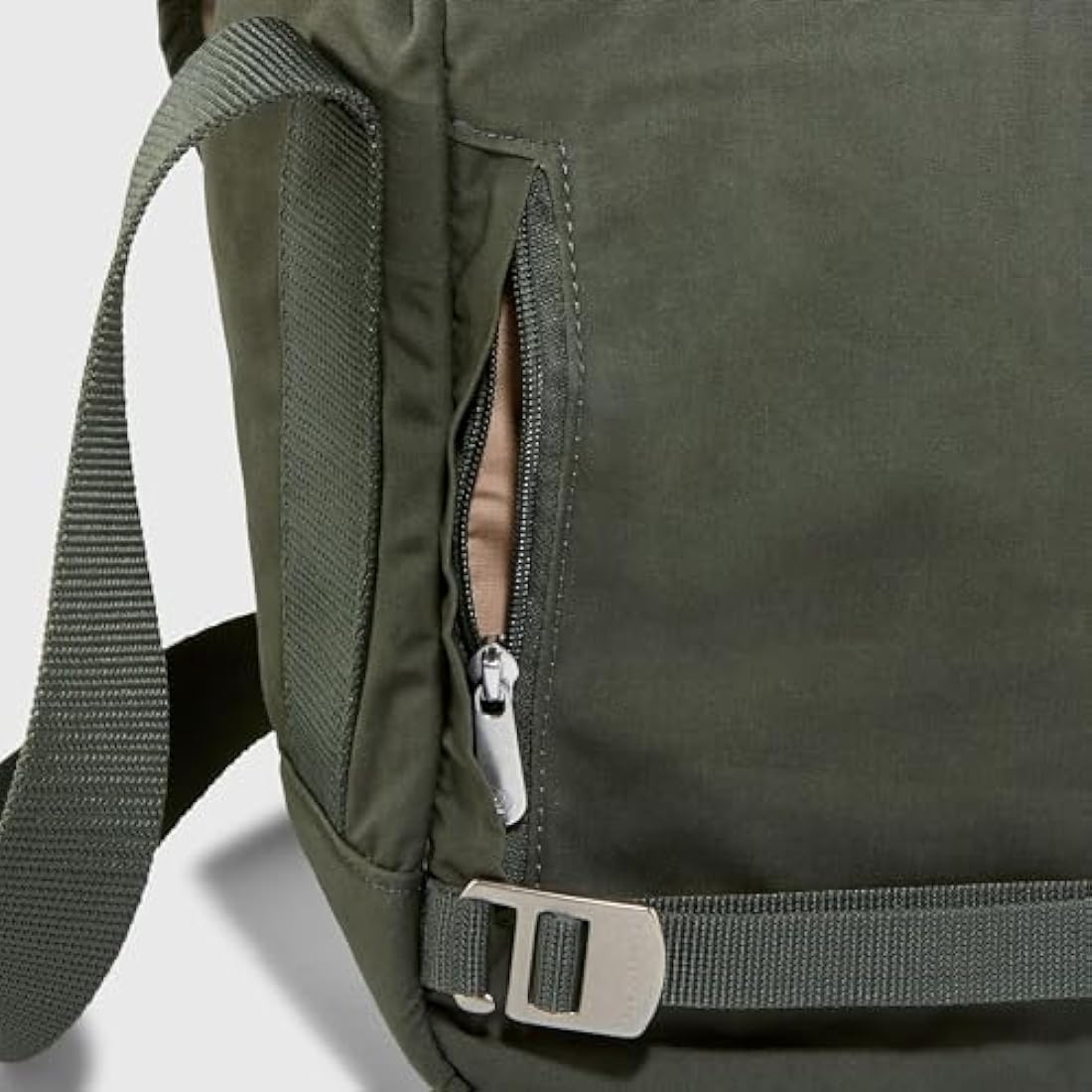 Fjällräven Greenland Shoulder Bag – Durable Outdoor Gym Bag for Men