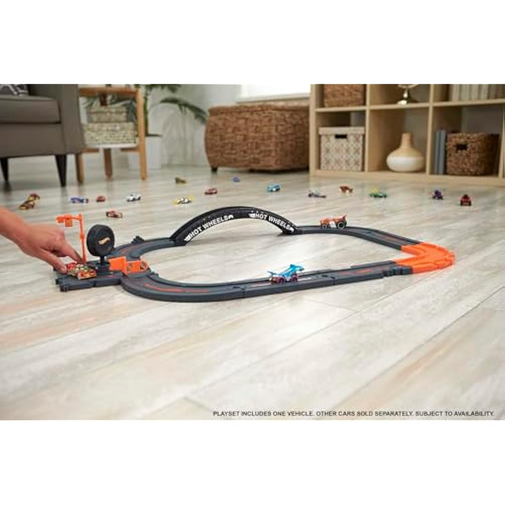 Hot Wheels City Track Pack – 10-Piece Expansion Set with Toy Car