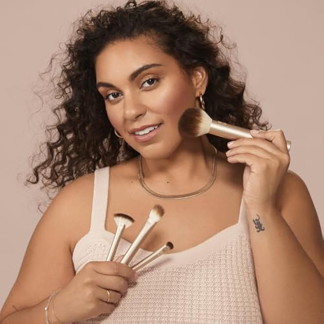 Real Techniques Au Naturale Makeup Brush Kit – 9 Piece Gold Face Set