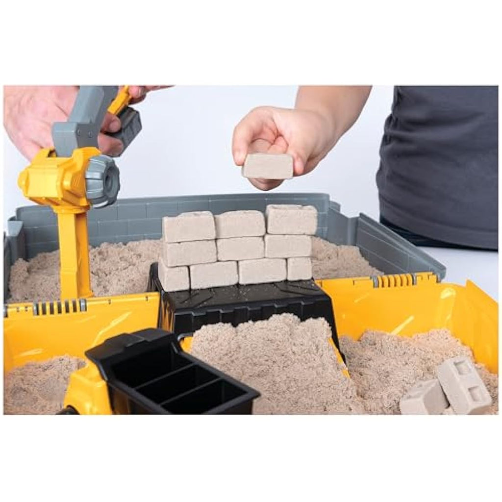 Kinetic Sand Construction Site Folding Sandbox Playset with Vehicle