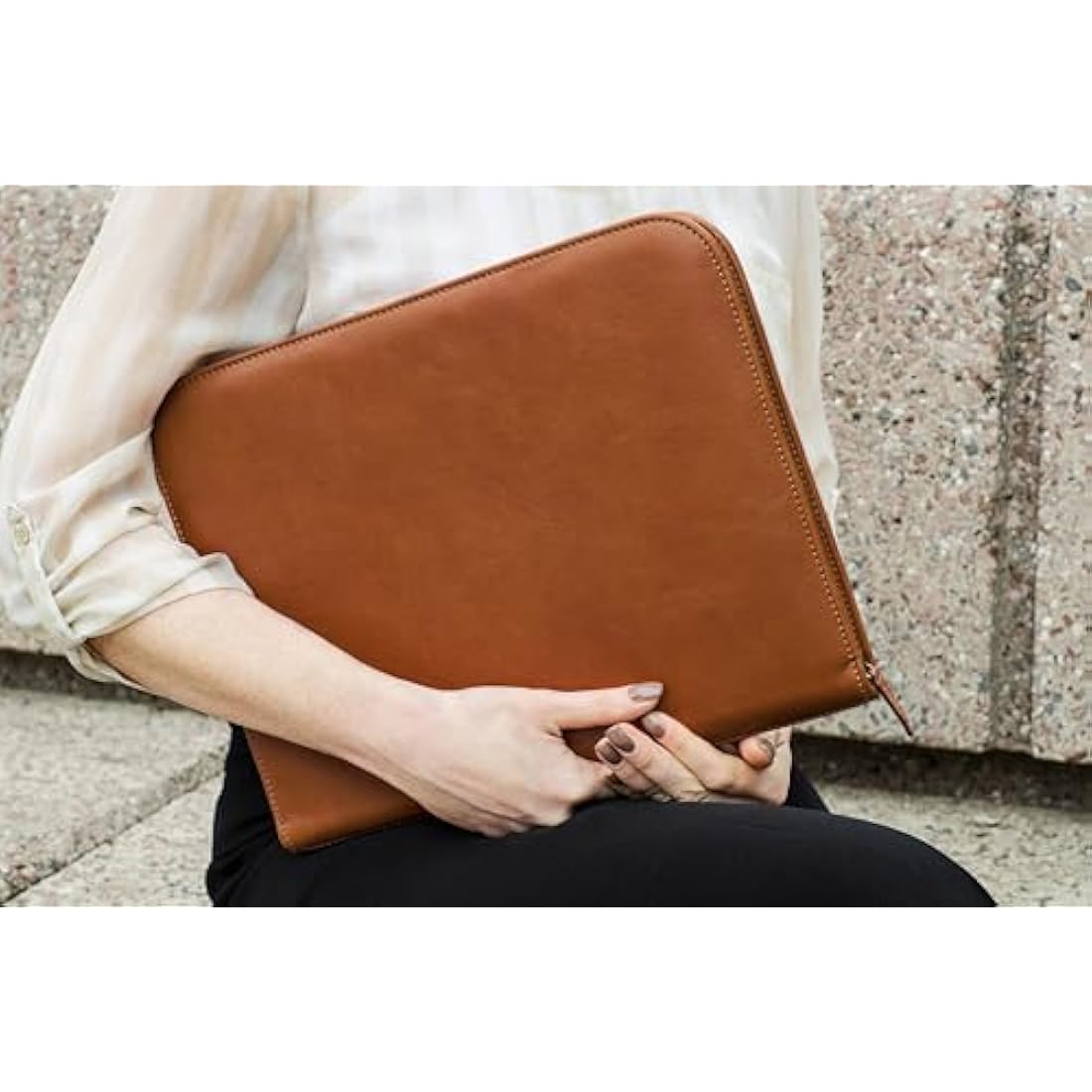 Maruse Italian Leather Portfolio – Zip-Around Laptop & iPad Folio, Cognac