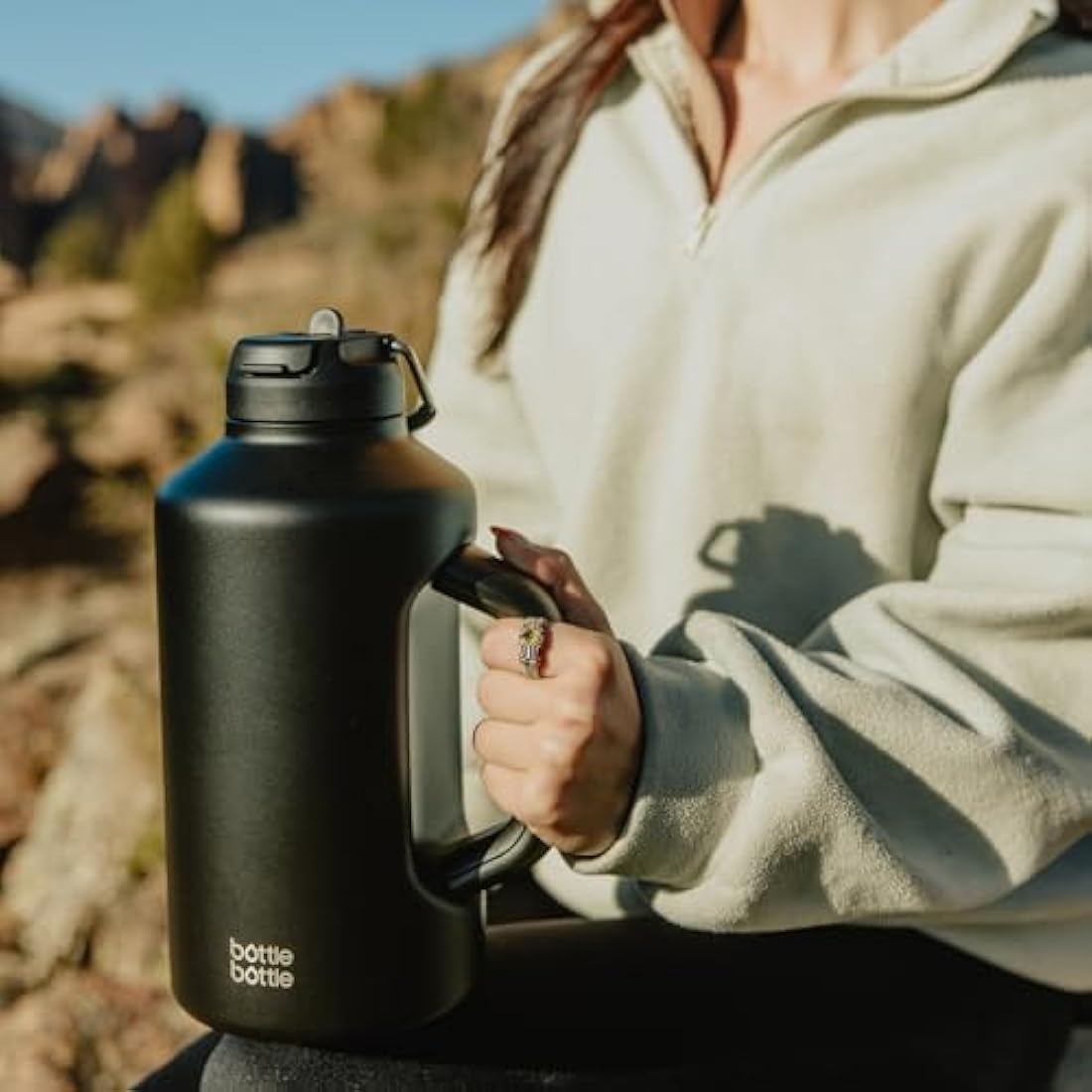 64 oz Insulated Stainless Steel Water Bottle – Blue