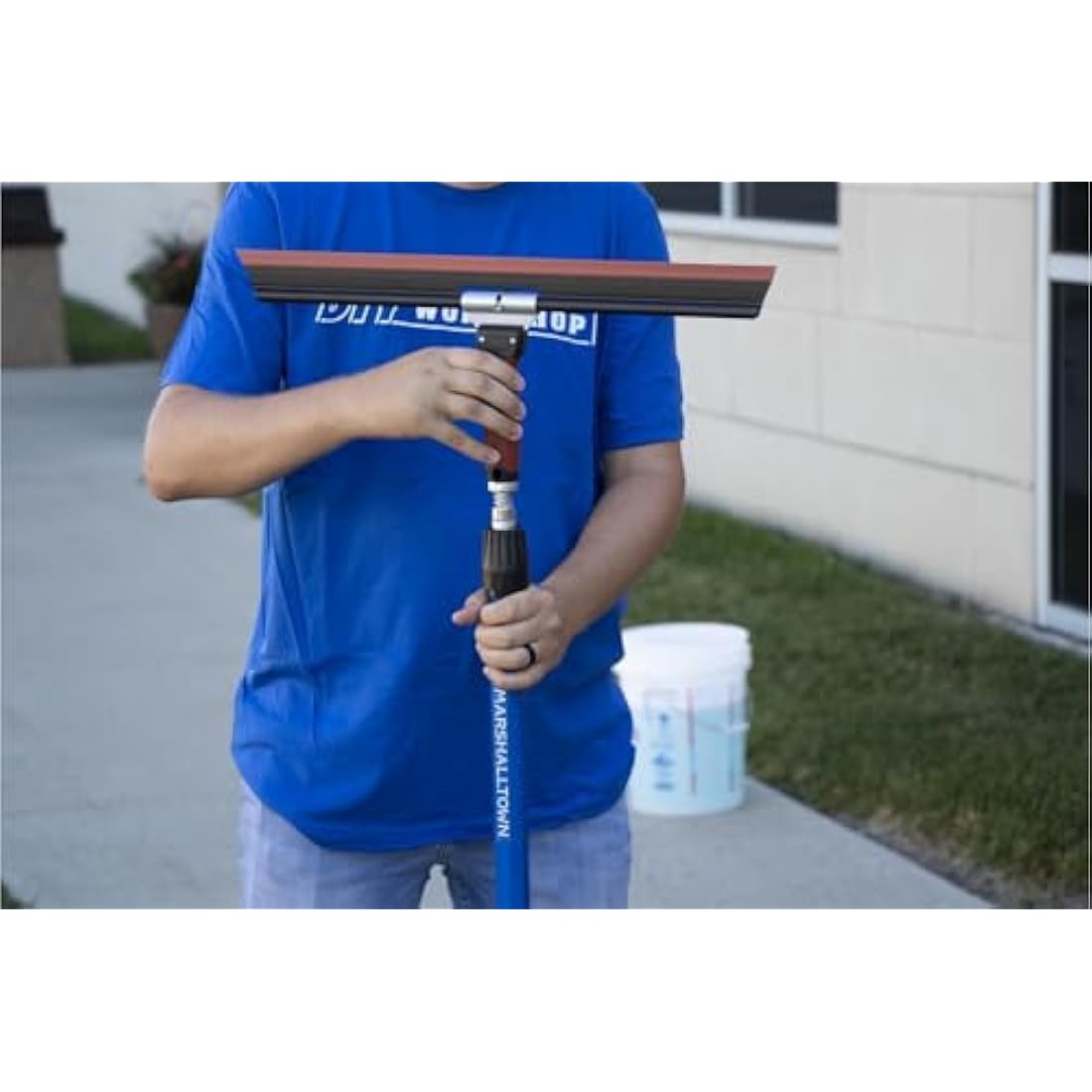 Marshalltown AKD22 Adjustable Squeegee Trowel – 22 Inch Finishing Blade