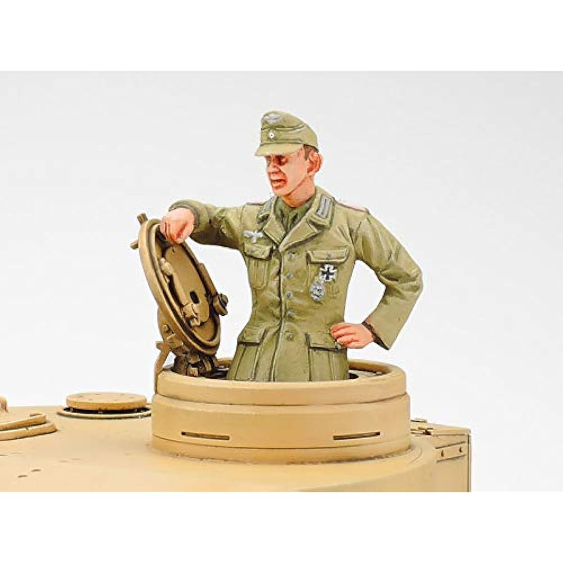 Tamiya Tiger I Initial Production WWII Tank Model Kit - 1:35 Scale