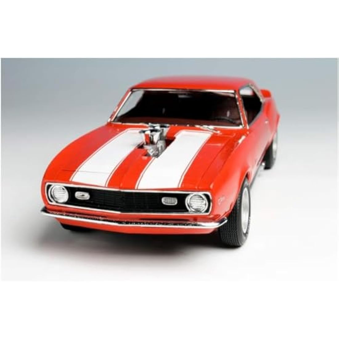 AMT 1968 Chevy Camaro Z/28 Model Kit – 1:25 Scale Plastic Replica