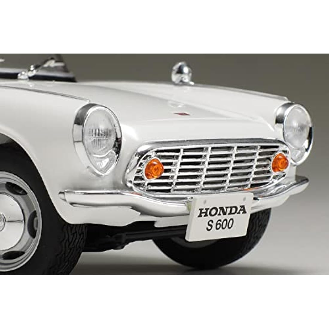 Tamiya Honda S600 Cabrio Hardtop Model Kit - 1:24 Scale Plastic Car