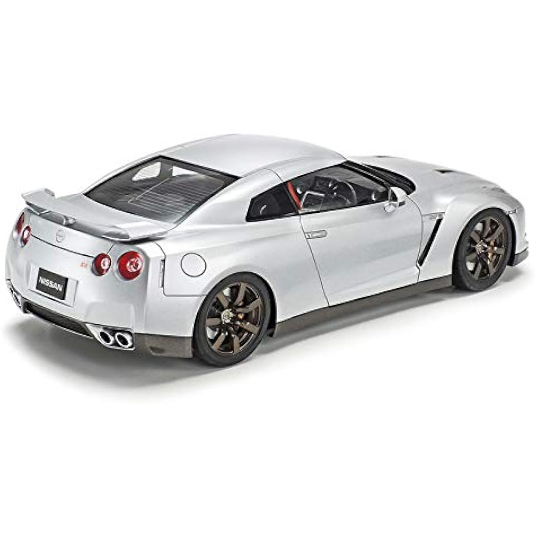 Tamiya Nissan GT-R Street Version 1:24 Scale Plastic Model Car Kit