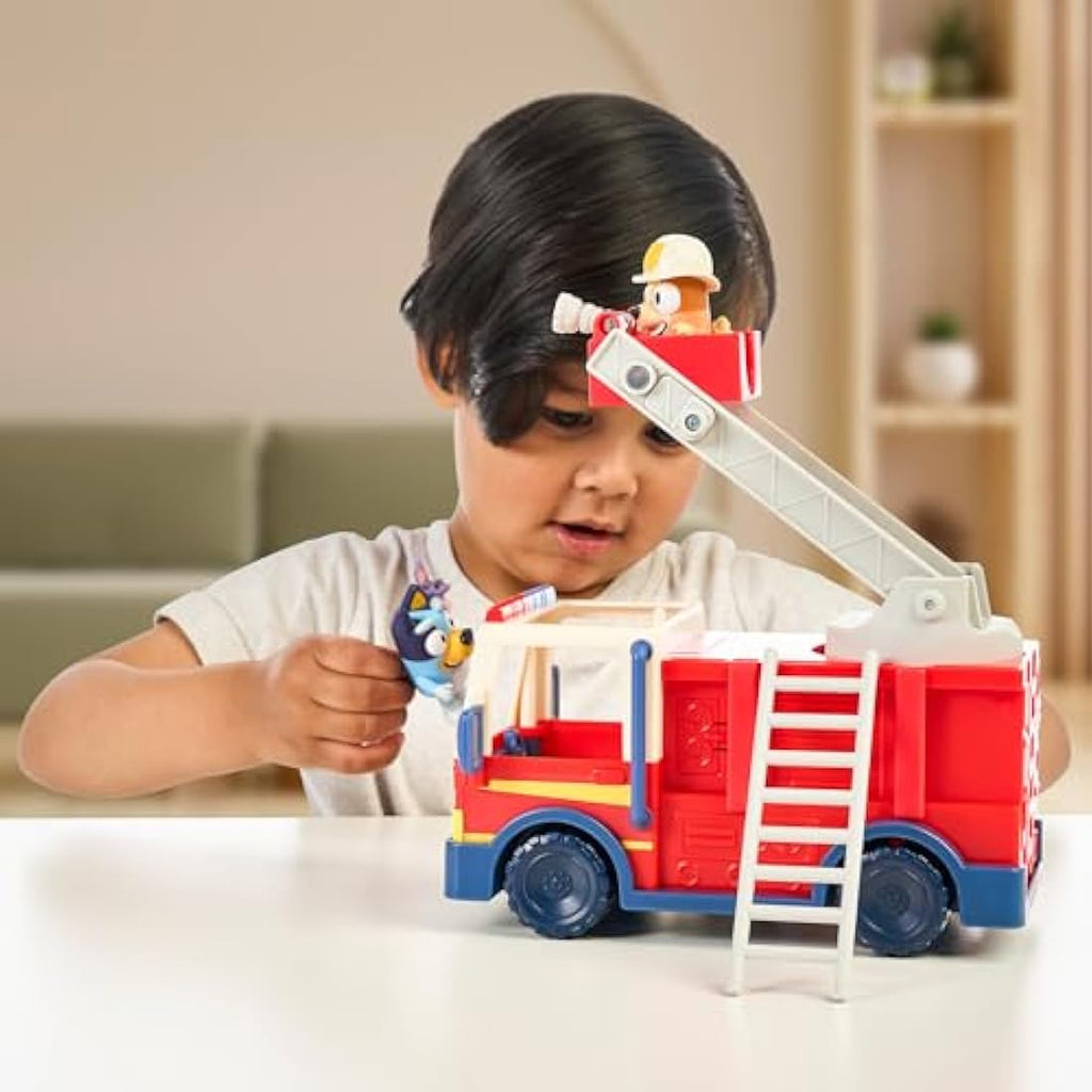 Bluey Firetruck Playset with Exclusive Bingo and Bob Bilby Figures