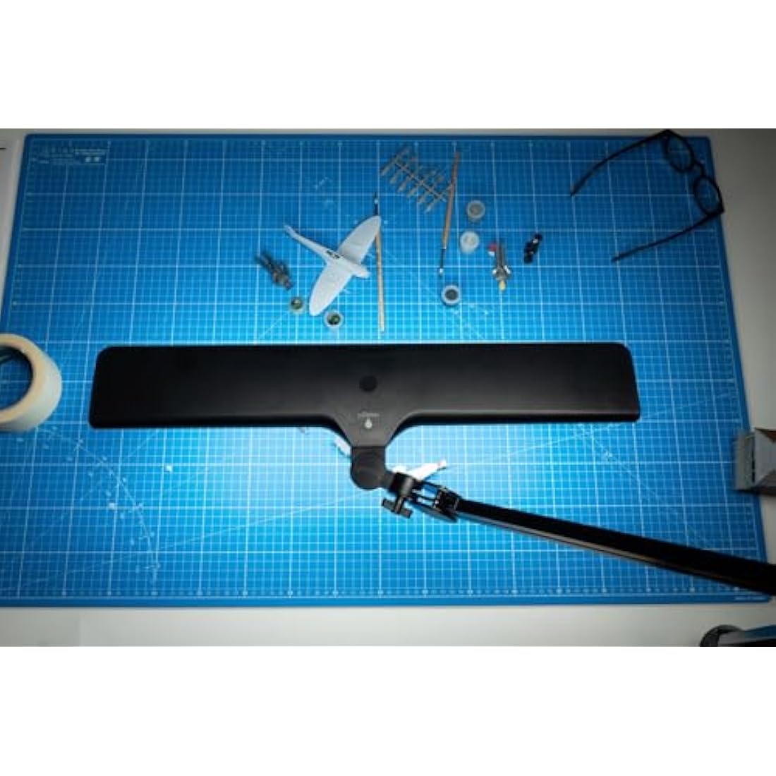 Daylight Lumi LED Task Lamp – 3800 Lux High CRI Desk Lamp - Black