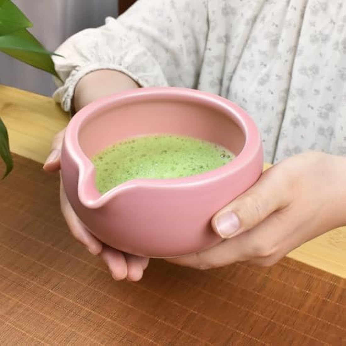 Artcome Matcha Tea Ceremony Kit – Bamboo Whisk and Pink Pottery Bowl