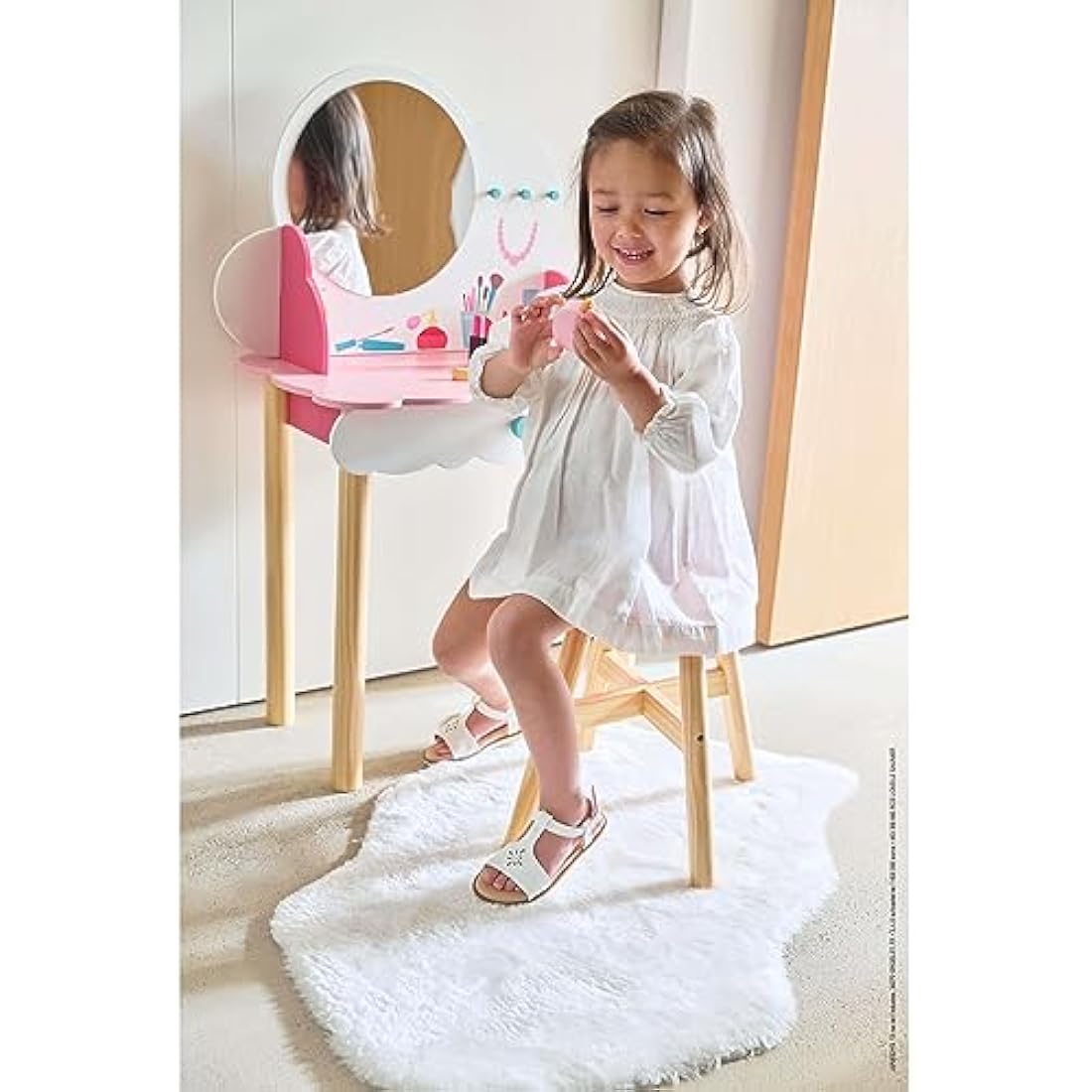 Janod P'tite Miss Wooden Dressing Table - Kids Vanity with 10 Accessories