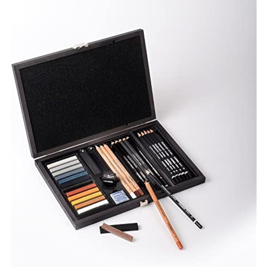 LYRA Rembrandt Art Specials Sketching Set | 32 Piece Drawing Pencils