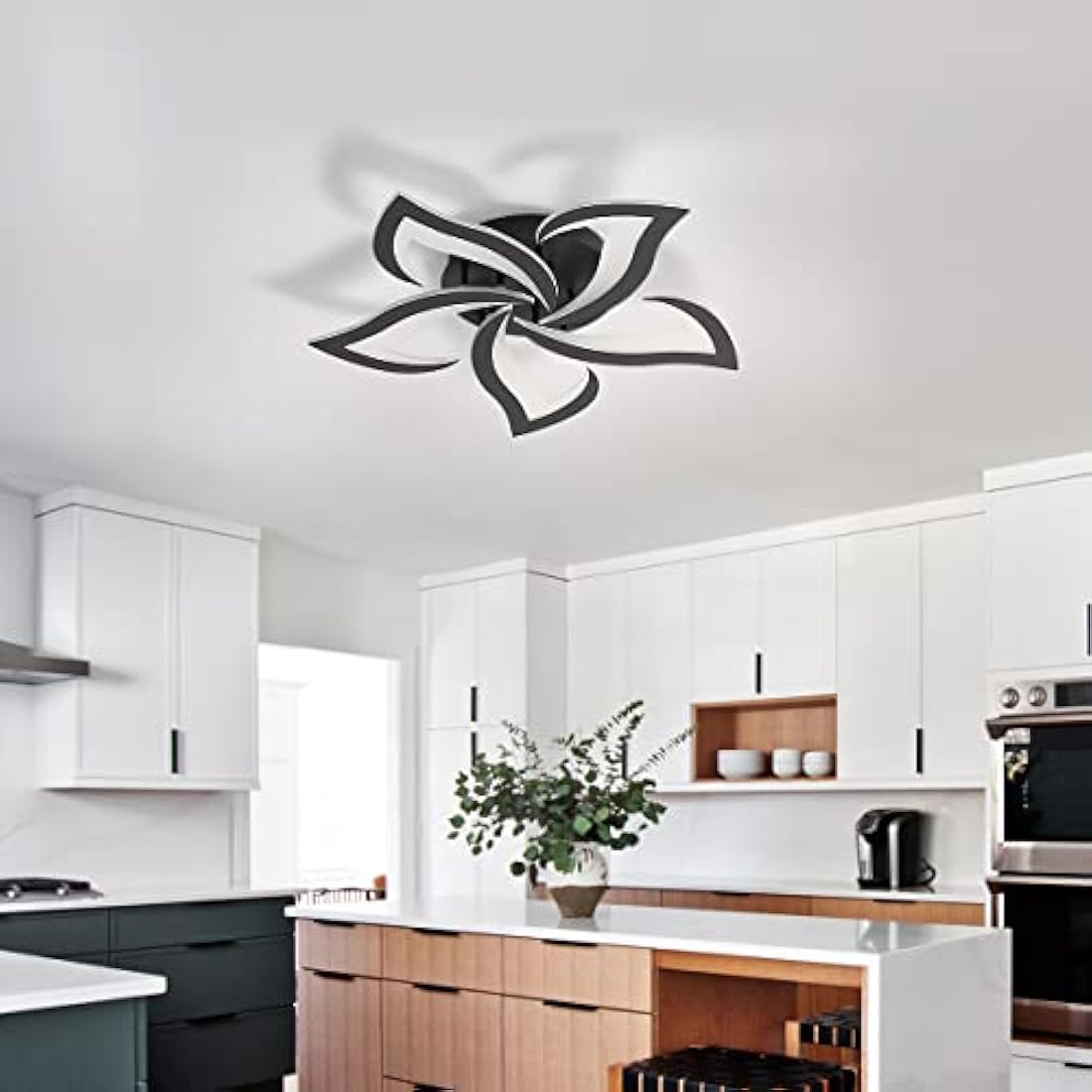 Riserva Modern Petal LED Ceiling Light | 60W Cool White Acrylic Lamp