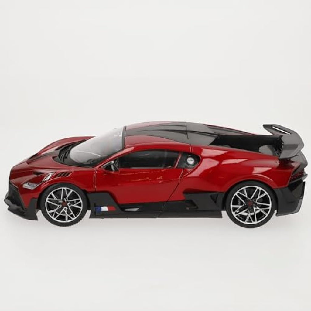 Bburago Bugatti Divo Diecast Model Car – 1:18 Scale Red Collector Edition