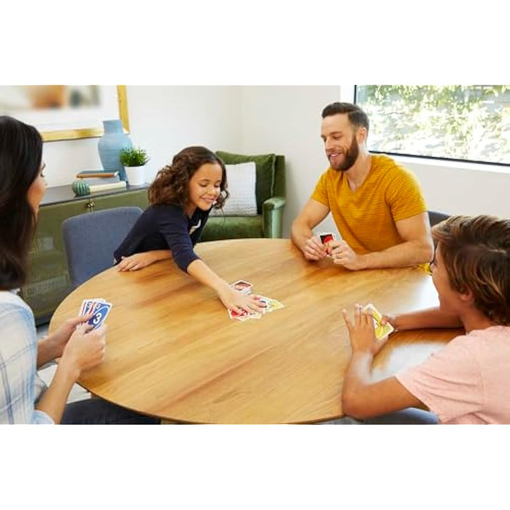 Mattel Games UNO Deluxe Card Game - Classic Family Game in Storage Tin