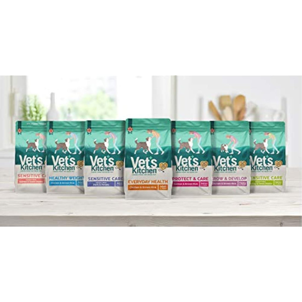 Vet's Kitchen Senior Dry Dog Food - Salmon & Brown Rice - 7.5kg