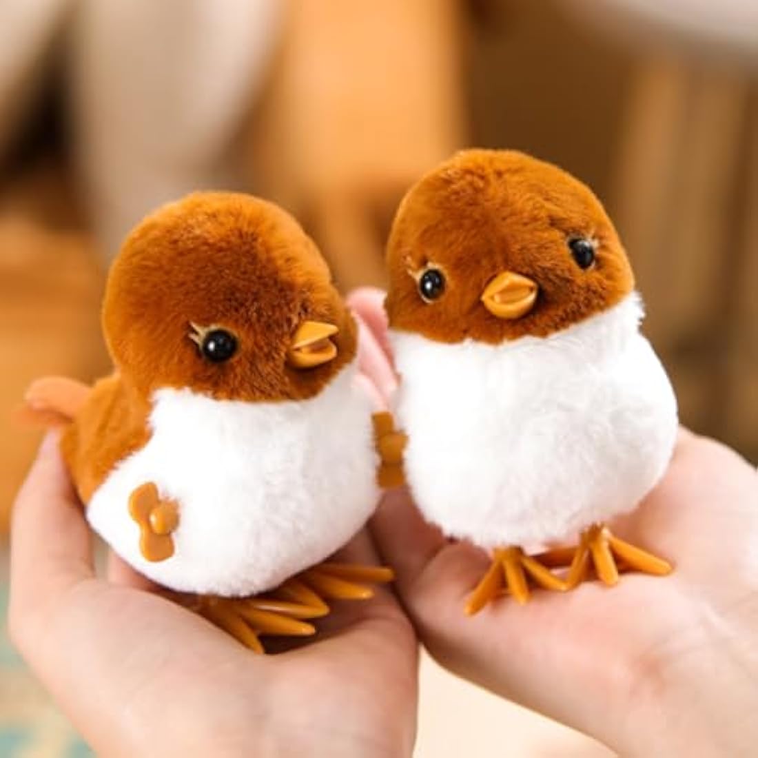 Mienocol 2-Pack Plush Wind-Up Bird and Parrot Jumping Clockwork Toys