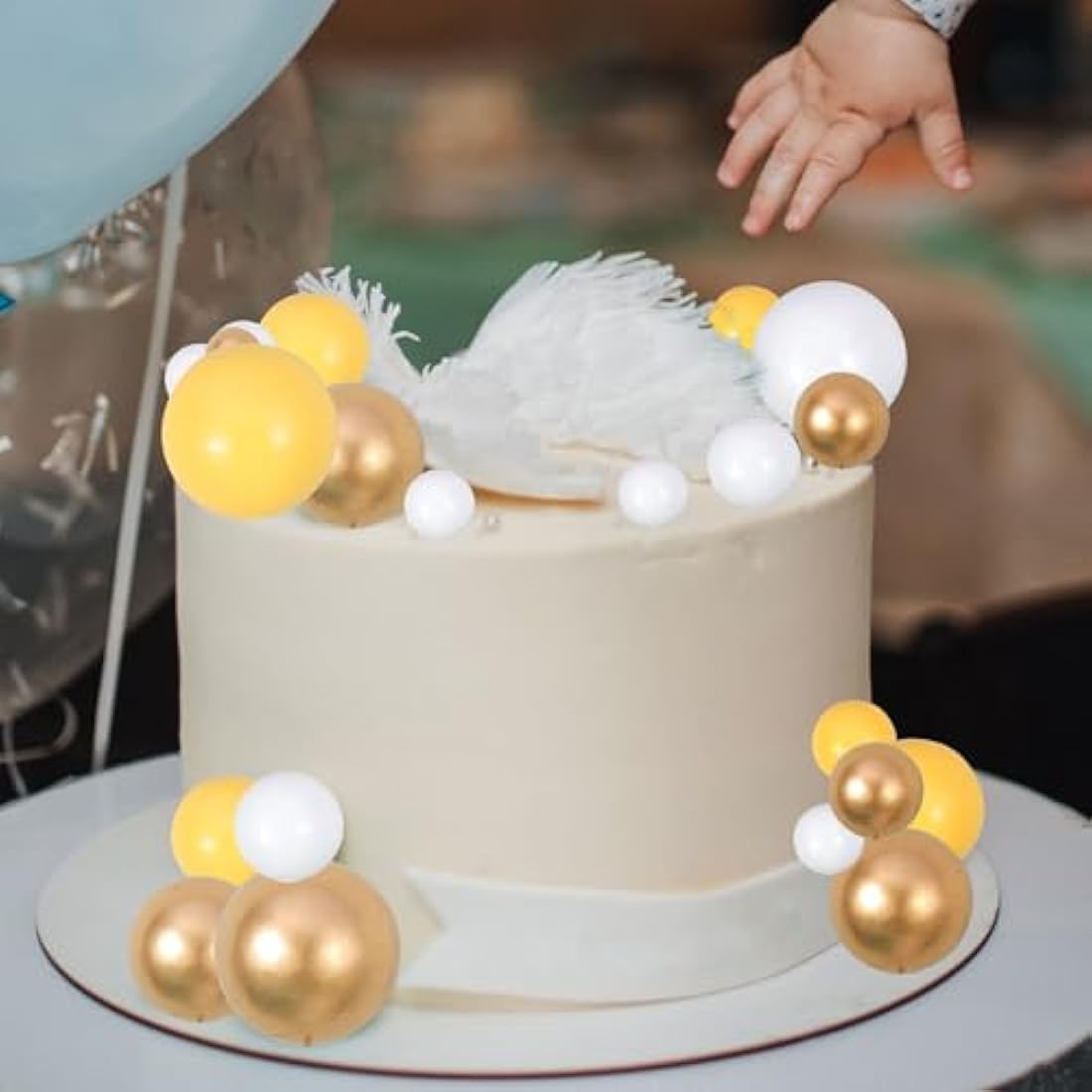 Gyufise 30Pcs Foam Ball Cake Toppers – Yellow Gold White Cupcake Decor