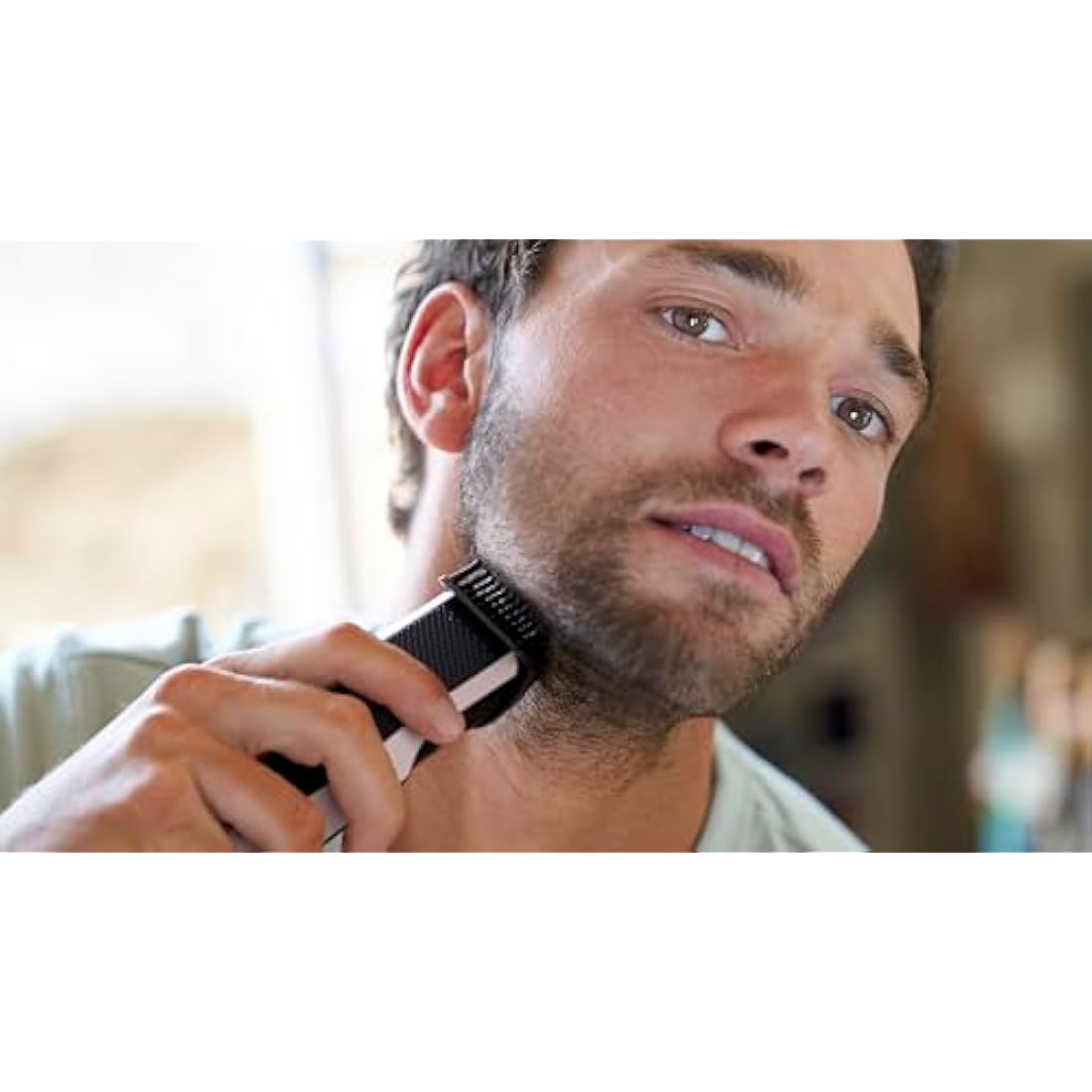 Philips Series 3000 Beard Trimmer – Cordless Lift & Trim BT3206/13