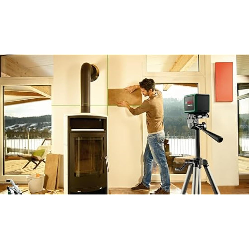 Bosch Quigo Green Cross Line Laser Level – 12m Range with MM 2 Clamp