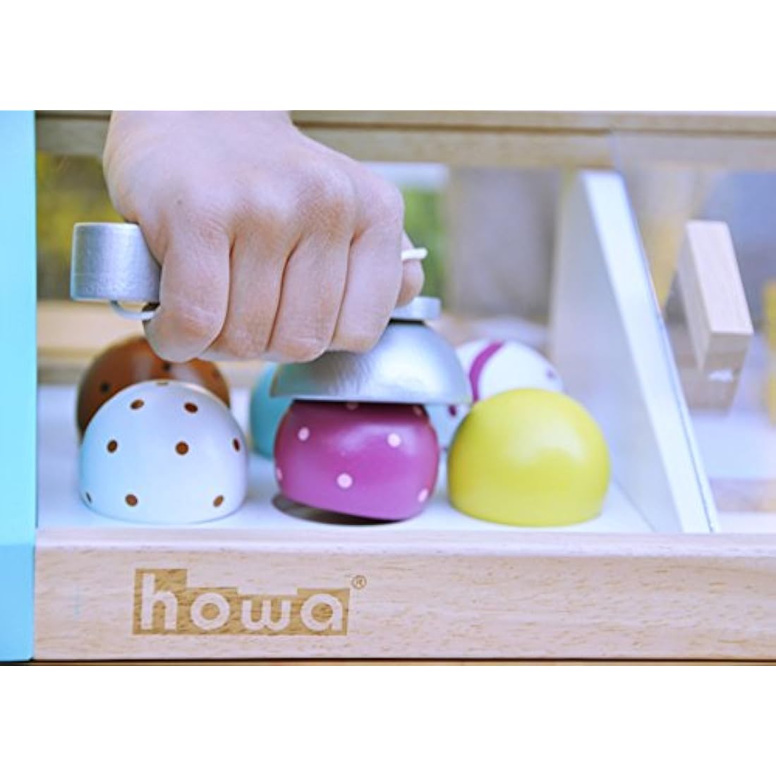 Howa Wooden Ice Cream Parlour Toy Shop with Magnetic Scoop & Play Money