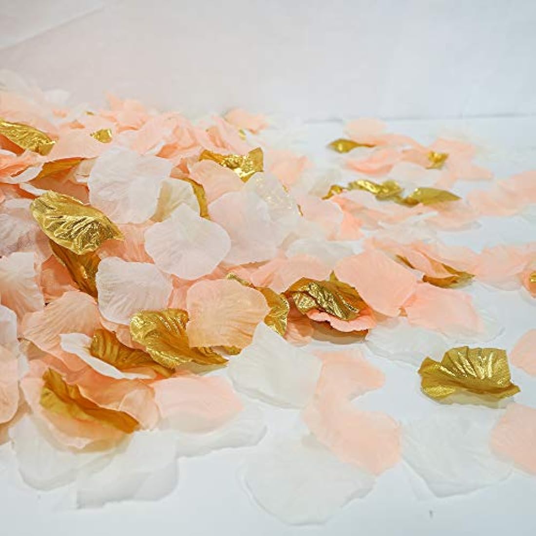 Silk Rose Petals – 1200pc Peach, Cream & Gold Wedding Decor