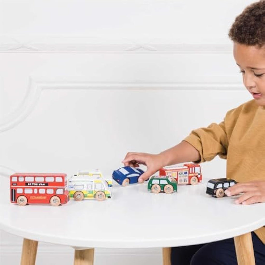 Le Toy Van London Wooden Toy Car Set – 7 Piece Iconic Vehicle Play Set