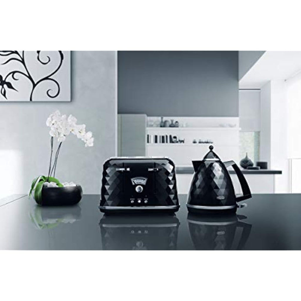 De'Longhi Brilliante Electric Kettle – 1.7L Fast Boil, Black KBJ3001BK