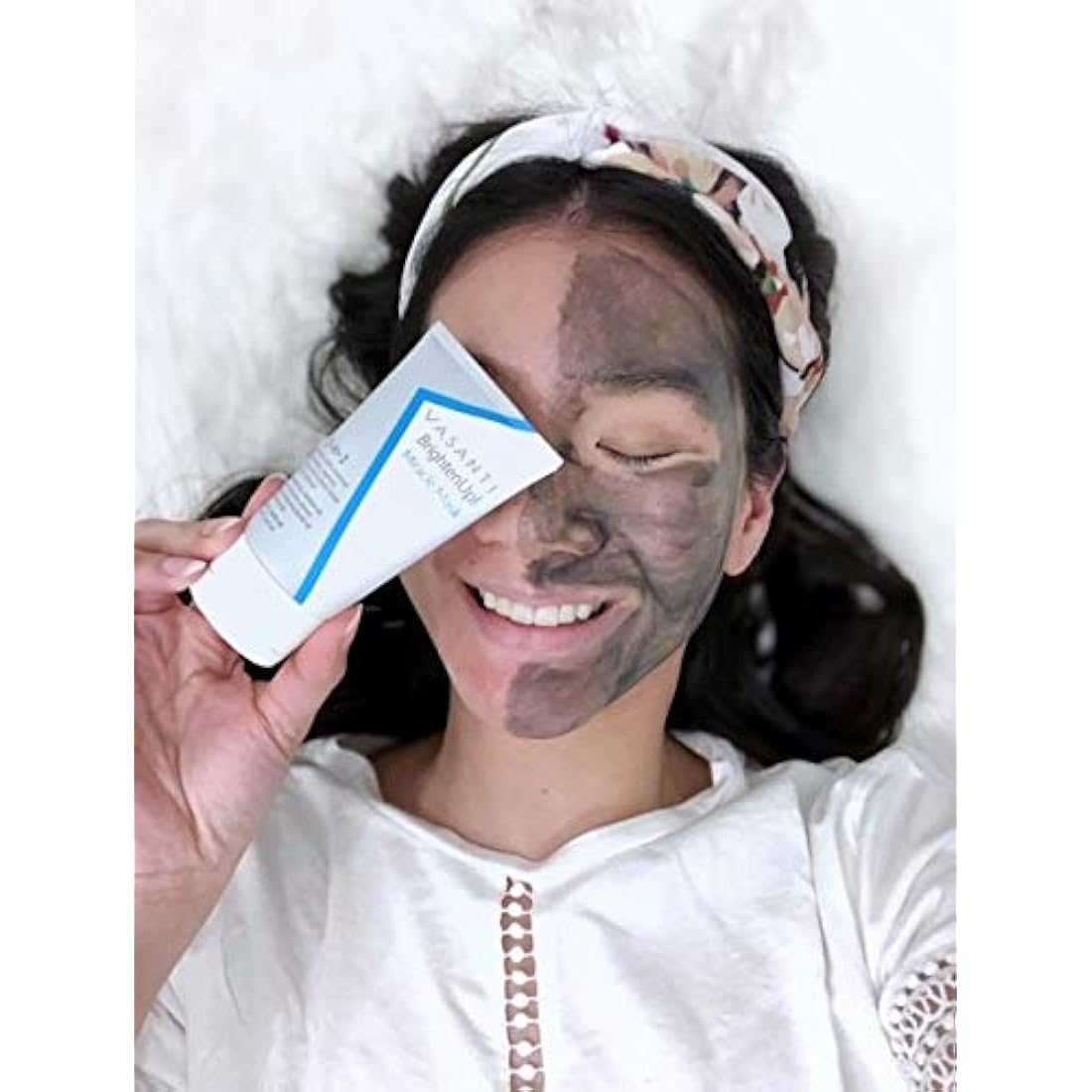 Vasanti Brighten Up! Miracle Mask – Turmeric & Charcoal Facial Mask