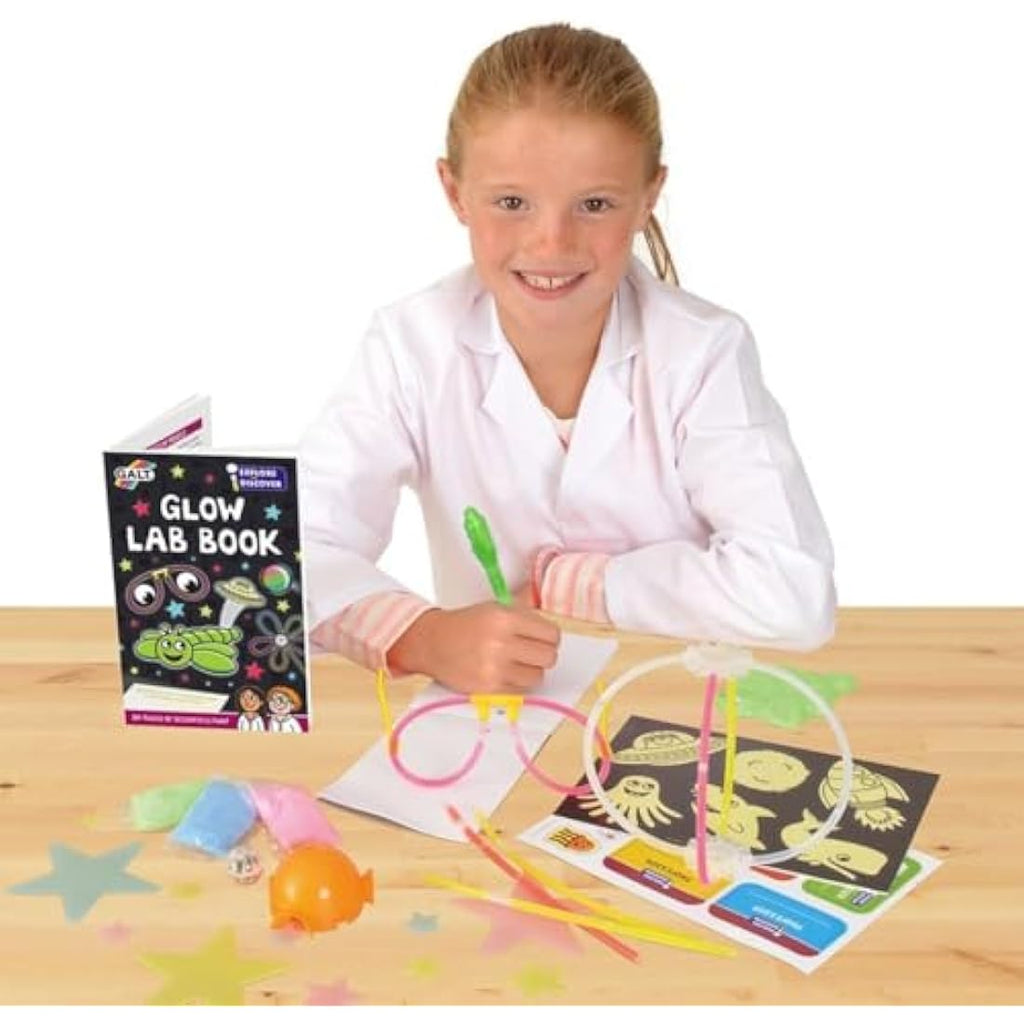 Galt Glow Lab Science Kit – STEM Learning Glow in the Dark Set for Ages 6+