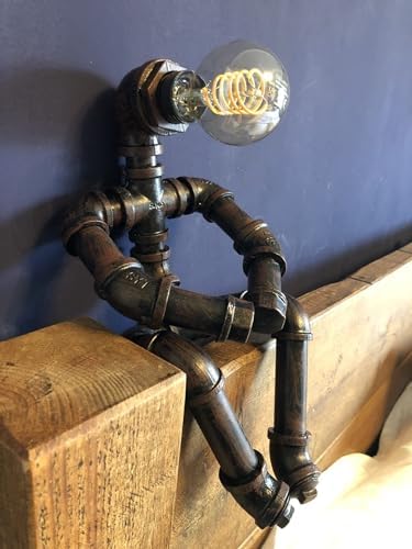 Kaj Hejmo Steampunk Robot Water Pipe Table Lamp – Retro Iron Desk Light