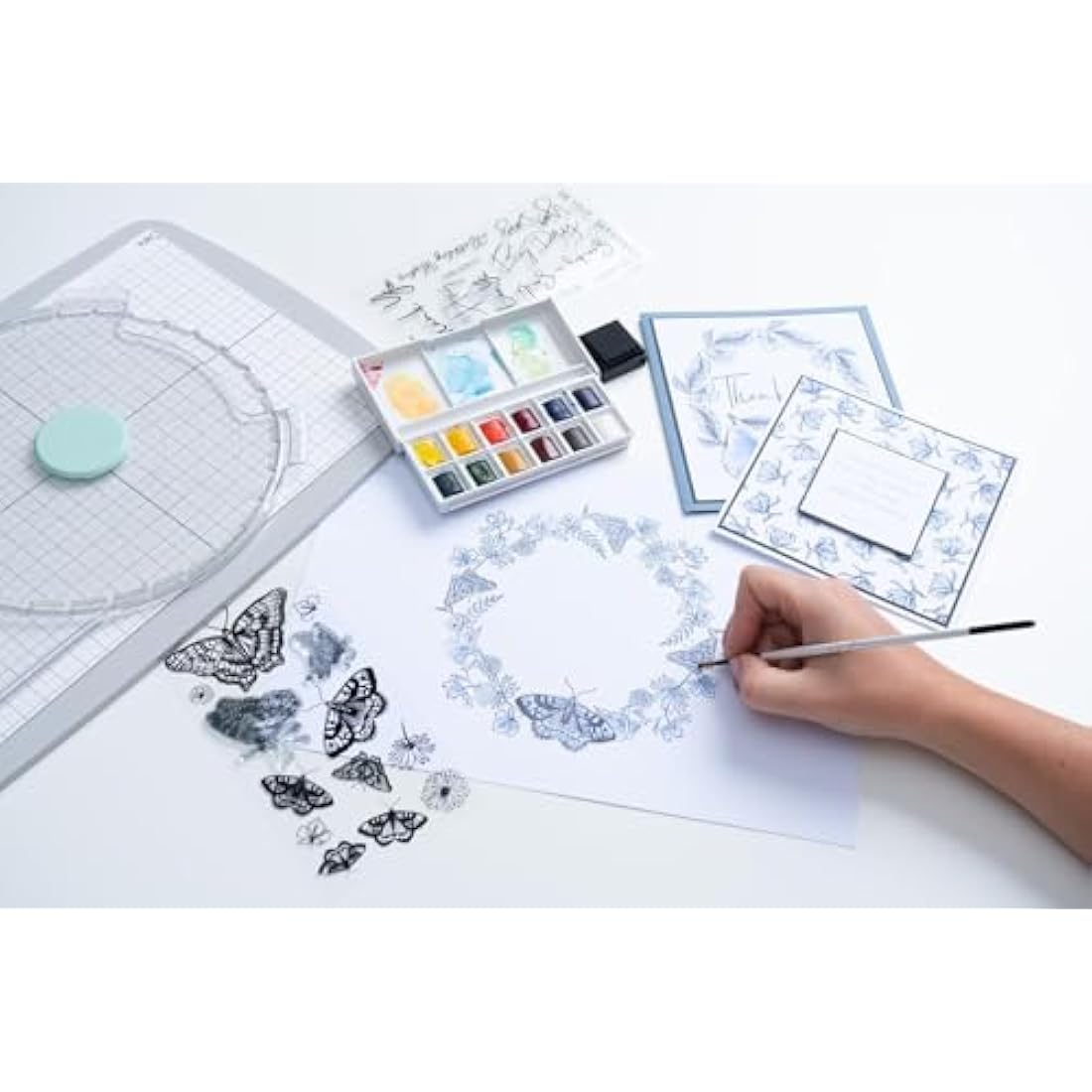 Sizzix Stamp & Spin Tool – Rotating Stamp Press for Wreath Making