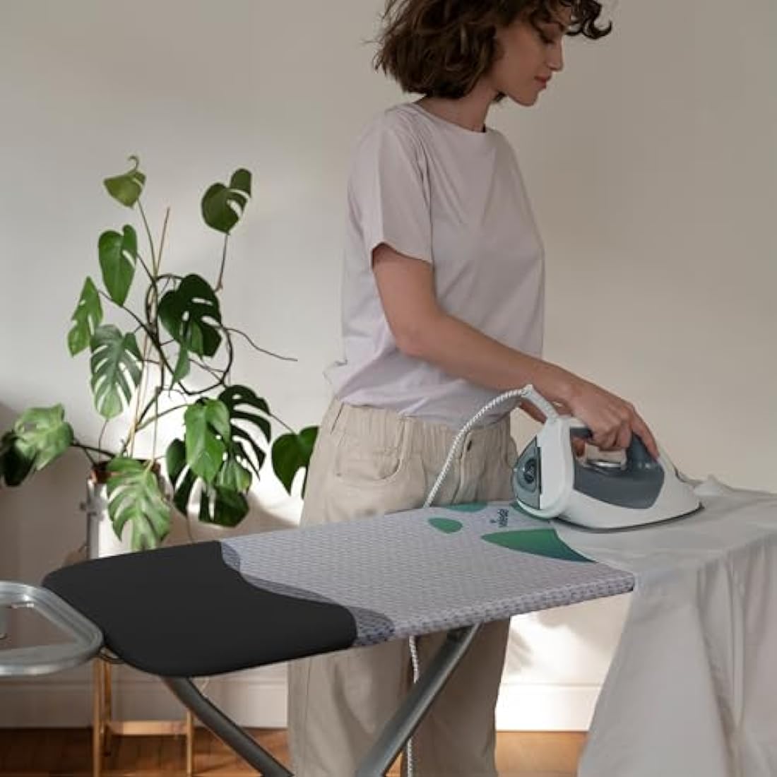 Vileda Park and Go Ironing Board Cover – Heat Resistant – Universal Size