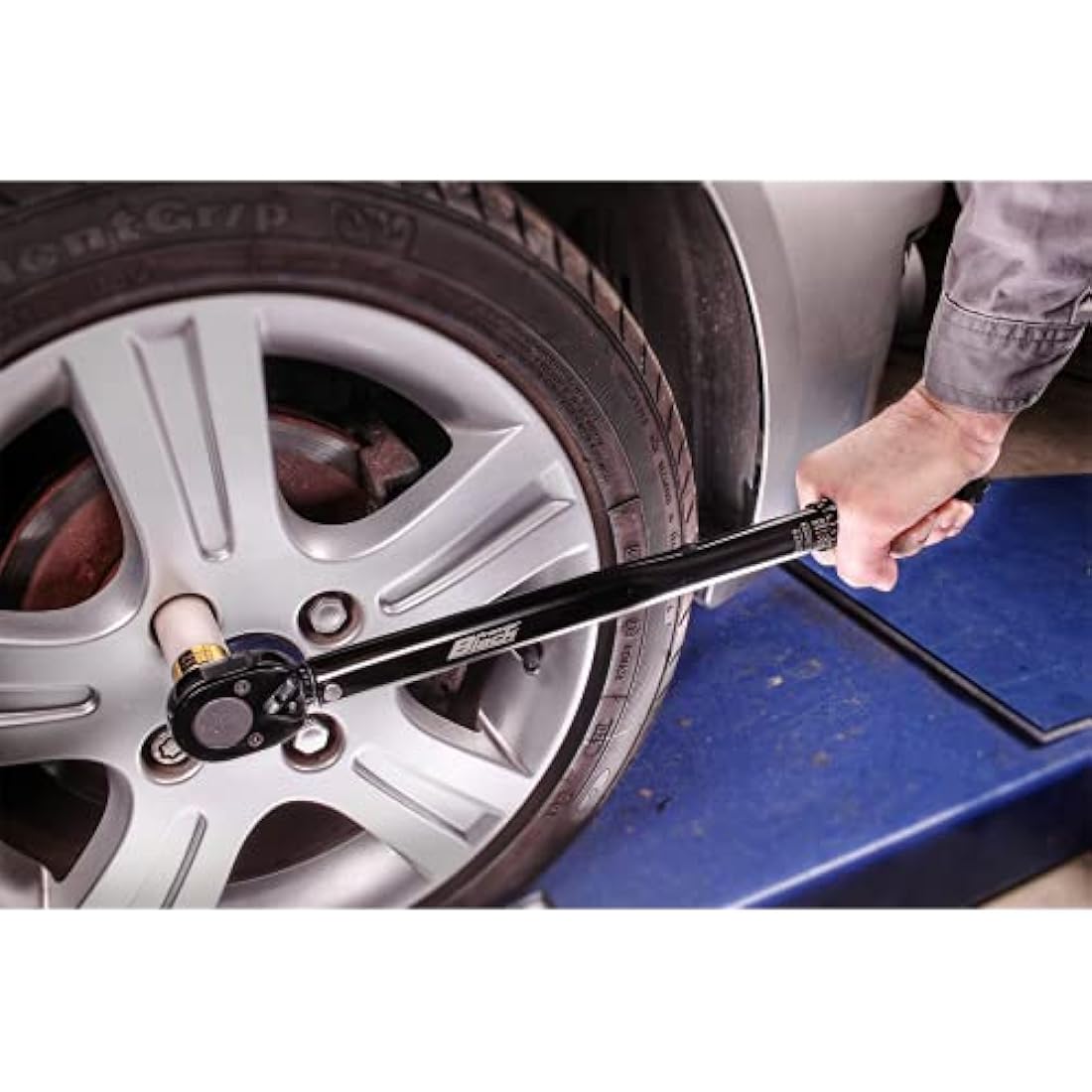 Sealey AK624B Micrometer Torque Wrench | 1/2" Sq Drive Black Series