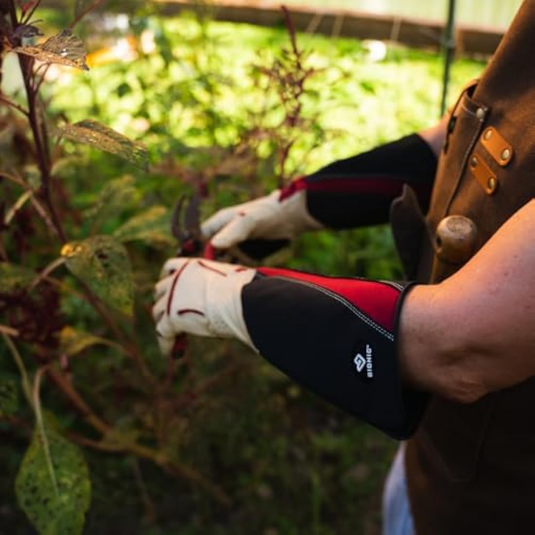 Bionic Women's Rose Gardening Gloves – Thorn Proof Goatskin Leather