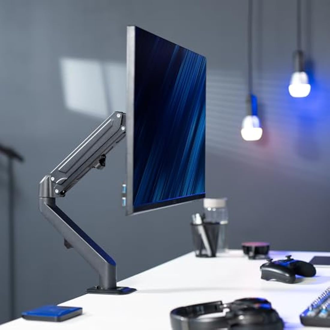 VIVO Single Monitor Desk Mount – Pneumatic Spring Arm for 17-27 inch Screens