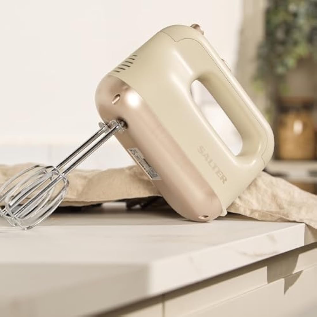 Salter Bakes Electric Hand Mixer – 5 Speed Whisk with 5 Attachments