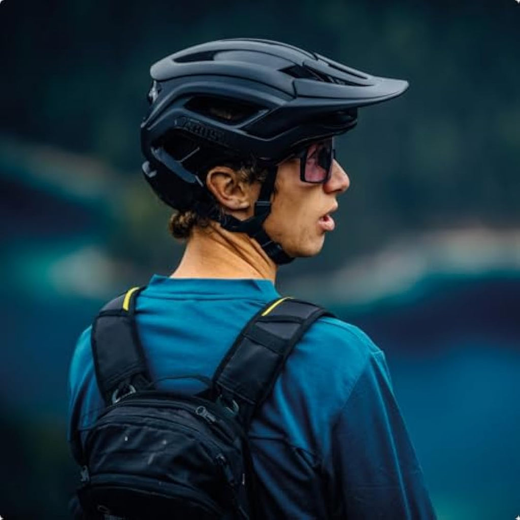 ABUS CliffHanger MTB Helmet – Vented Trail Bike Helmet with Fidlock